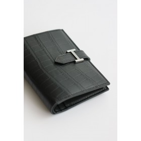 Hermes Bearn Compact Wallet in Black Matte Alligator Leather