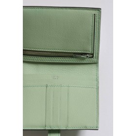 Hermes Bearn Compact Wallet in Vert Deau Matte Alligator Leather