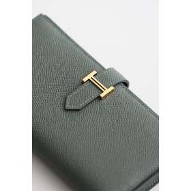 Hermes Bearn Long Handmade Wallet in Vert Amande Epsom Calfskin