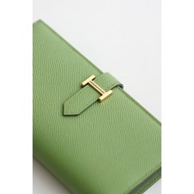 Hermes Bearn Long Handmade Wallet in Vert Criquet Epsom Calfskin