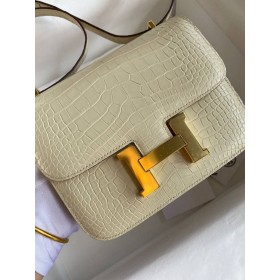 Hermes Constance 18 Handmade Bag In Vanille Matte Alligator Leather