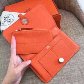 Hermes Dogon Duo Wallet In Orange Clemence Leather