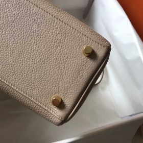 Hermes Kelly 28cm Bag In Argile Clemence Leather GHW