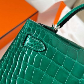 Hermes Kelly Mini II Sellier Handmade Bag in Vert Emeraude Shiny Alligator Leather