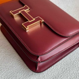 Hermes Kelly Moove Handmade Bag in Taupe Swift Calfskin