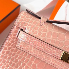 Hermes Kelly Pochette Handmade Bag In Nude Shiny Alligator Leather
