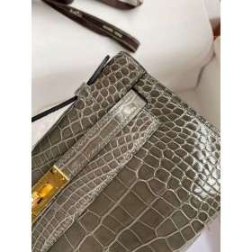 Hermes Kelly Pochette Handmade Bag In Taupe Shiny Alligator Leather