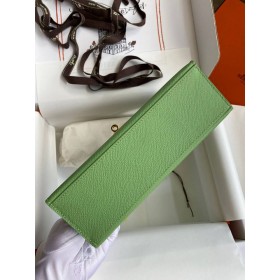 Hermes Kelly Pochette Handmade Bag In Vert Criquet Epsom Calfskin
