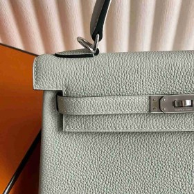 Hermes Kelly Retourne 25 Handmade Bag in Gris Neve Clemence Leather