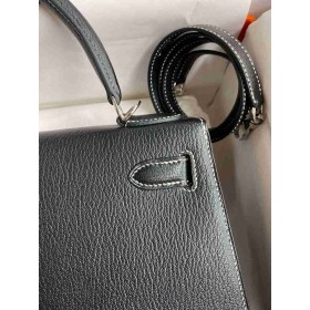 Hermes Kelly Sellier 28 Verso Handmade Bag in Black and Red Mysore Chevre Goatskin