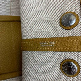 Hermes Neo Garden Party 23 Bag in Canvas and Chai Negonda Calfskin