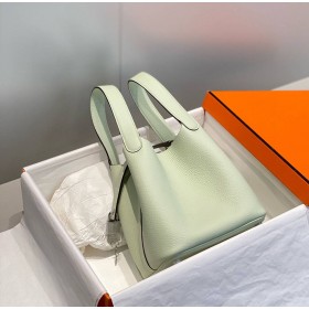 Hermes Picotin Lock 18 Bag In Vert Fizz Clemence Leather