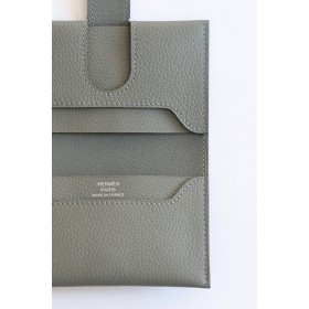 Hermes R.M.S Card Holder in Gris Meyer Evergrain Calfskin