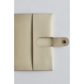 Hermes R.M.S Passport Holder in Beton Evercolor Calfskin