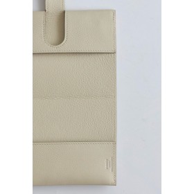 Hermes R.M.S Passport Holder in Beton Evercolor Calfskin