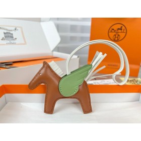 Hermes Rodeo Pegase PM Bag Charm in Gold/Craie/Vert Criquet Lambskin