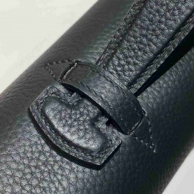 Hermes Sac a Depeches 38 Briefcase in Black Clemence Leather